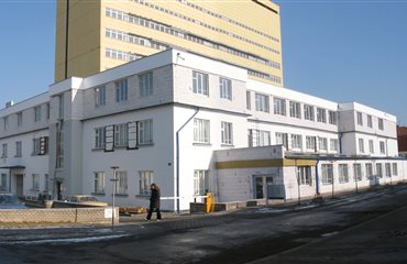 Stav, kdy bylo přistaveno skoro celé patro. Thubnail
